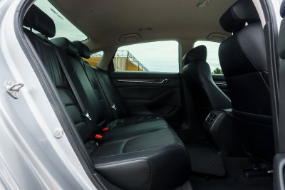 HONDA ACCORD 1.5 EL AT ปี2019 (9กต418)