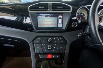 MG GS 1.5 X SUNROOF BLACK TOP AT ปี2017 (7กฒ9081)