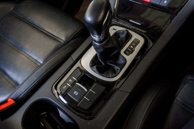 MG GS 1.5 X SUNROOF BLACK TOP AT ปี2017 (7กฒ9081)