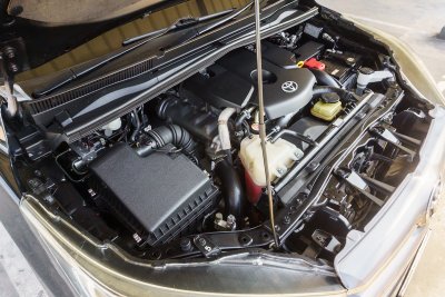 TOYOTA INNOVA 2.8 G CRYSTA ปี2019 (9กฎ4128)