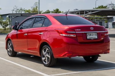TOYOTA VIOS 1.5 HIGH AT ปี 2021 (2ขท3110)