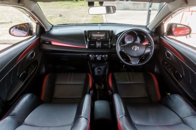 TOYOTA VIOS 1.5 HIGH AT ปี 2021 (2ขท3110)