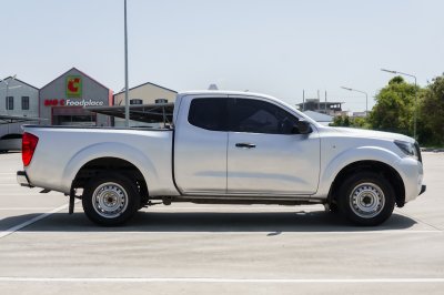 NISSAN NAVARA 2.5 SL 6 MT ปี2023 (3ฒษ6147)