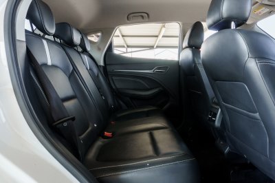 MG VS HEV 1.5 D ปี2022 จด2023 (4ขอ2596)