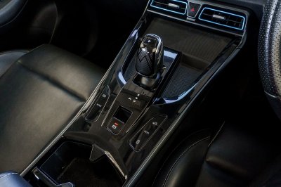 MG VS HEV 1.5 D ปี2022 จด2023 (4ขอ2596)