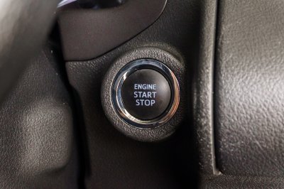 TOYOTA INNOVA 2.8 V AT ปี2019 (6ขฎ560)