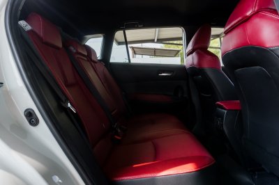 TOYOTA COROLLA CROSS 1.8 HEV PREMIUM AT ปี2025 (ชุดจด-3799)