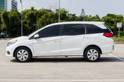 HONDA MOBILIO 1.5 S ปี2019 จด2020 (1ขจ4012)