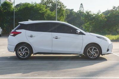 TOYOTA YARIS 1.2 SPORT AT ปี 2021 (2ขบ6185)