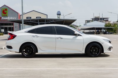HONDA CIVIC 1.8 EL ปี2019 (กว7498)