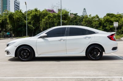 HONDA CIVIC 1.8 EL ปี2019 (กว7498)