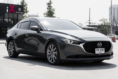 MAZDA 3 2.0 SP AT ปี2019 (5ขฎ586)