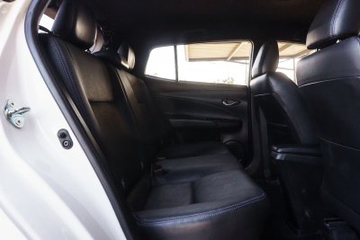 TOYOTA YARIS 1.2 SPORT AT ปี 2021 (2ขบ6185)