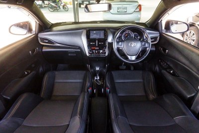 TOYOTA YARIS 1.2 SPORT AT ปี 2021 (2ขบ6185)