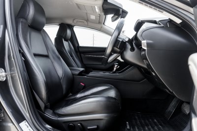 MAZDA 3 2.0 SP AT ปี2019 (5ขฎ586)