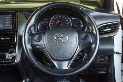 TOYOTA YARIS 1.2 SPORT AT ปี 2021 (2ขบ6185)