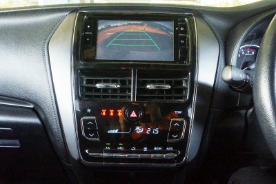 TOYOTA YARIS 1.2 SPORT AT ปี 2021 (2ขบ6185)