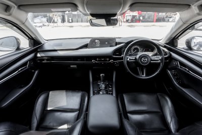 MAZDA 3 2.0 SP AT ปี2019 (5ขฎ586)