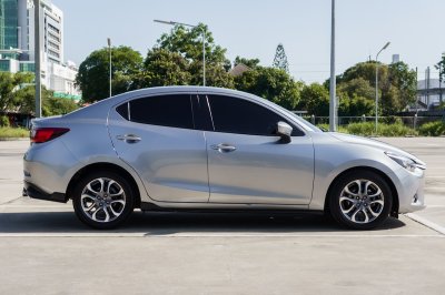 MAZDA 2 1.5 XD HIGH PLUS AT ปี2017 (6กบ5426)