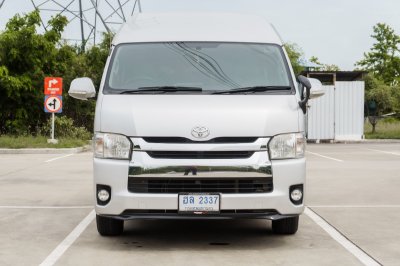 TOYOTA COMMUTER 3.0 MT ปี 2015 (ฮล2337)