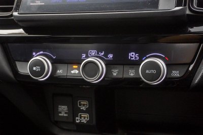 HONDA CITY 1.0 SV HATCHBACK ปี2021 (2ขช6924)