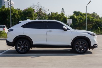 HONDA HR-V 1.5 E:HEV RS ปี2023 (ขท5550)