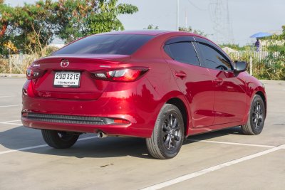 MAZDA 2 1.3 S LEATHER ปี2022 (2ขฮ3215)