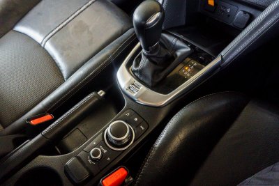 MAZDA 2 1.3 S LEATHER ปี2022 (2ขฮ3215)