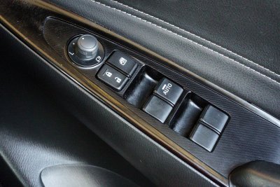 MAZDA 2 1.3 S LEATHER ปี2022 (2ขฮ3215)