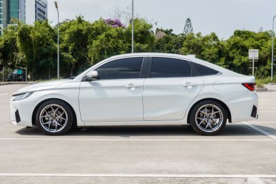 TOYOTA YARIS ATIV 1.2 PREMIUM ปี2024 (ชุดจด-0309)