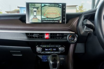 TOYOTA YARIS ATIV 1.2 PREMIUM ปี2024 (ชุดจด-0309)