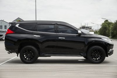 MITSUBISHI PAJERO SPORT 2.4 ELITE EDITION 4WD ปี2019 (8กศ4739)