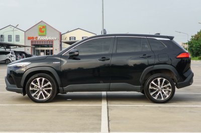TOYOTA COROLLA CROSS 1.8 HYBRID PREMIUM ปี2022 (3ขฎ2301)