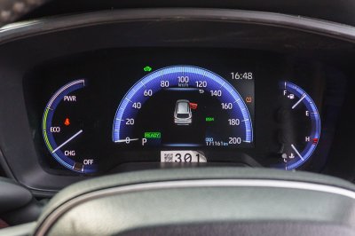 TOYOTA COROLLA CROSS 1.8 HYBRID PREMIUM ปี2022 (3ขฎ2301)