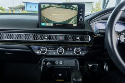 HONDA CIVIC 2.0 E:HEV RS ปี2023 (3ขฮ5075)