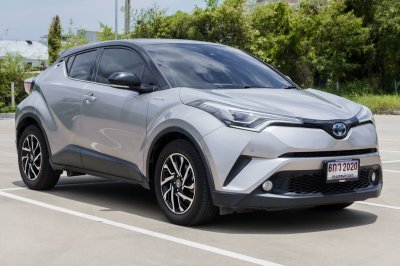 TOYOTA CHR 1.8 HV HI AT ปี 2018 (6กว2020)