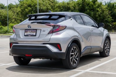 TOYOTA CHR 1.8 HV HI AT ปี 2018 (6กว2020)