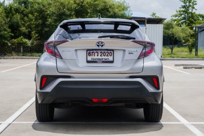 TOYOTA CHR 1.8 HV HI AT ปี 2018 (6กว2020)