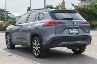 TOYOTA COROLLA CROSS 1.8 HYBRID PREMIUM SAFETY ปี2021 (9กฮ9166)