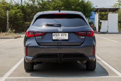 HONDA CITY 1.0 RS (5ประตู) AT ปี2022 จด2023 (4ขถ976)