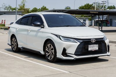 TOYOTA YARIS ATIV 1.2 PREMIUM LUXURY ปี2023 จด2024 (5ขช5113)