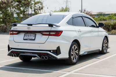 TOYOTA YARIS ATIV 1.2 PREMIUM LUXURY ปี2023 จด2024 (5ขช5113)