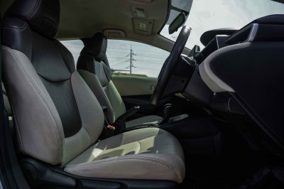 TOYOTA ALTIS 1.6 G (NEW) AT ปี2019 (9กง7717)