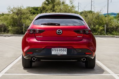 MAZDA 3 2.0 S SPORT ปี2019 (6ขฌ8566)
