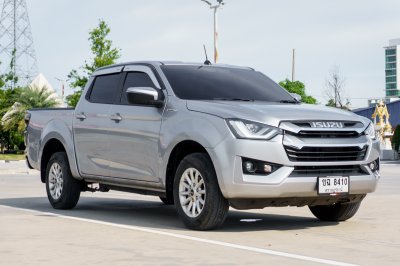 ISUZU D-MAX CAB 4 1.9 L DA AT 2022 จด 2023 (ขฉ8410)