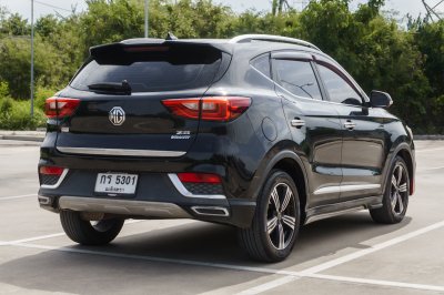MG ZS 1.5 X SUNROOF AT ปี2018 (กร5301)
