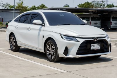 TOYOTA YARIS ATIV 1.2 PREMIUM AT ปี2022 (3ขย1778)