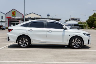 TOYOTA YARIS ATIV 1.2 PREMIUM AT ปี2022 (3ขย1778)