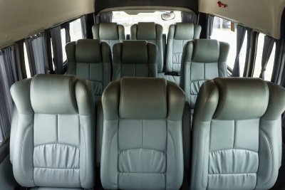 TOYOTA COMMUTER 2.8 DIESEL MT 2019 จด 2020 (1นก425)