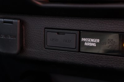 ISUZU D-MAX CAB 4 1.9 L DA AT 2022 จด 2023 (ขฉ8410)